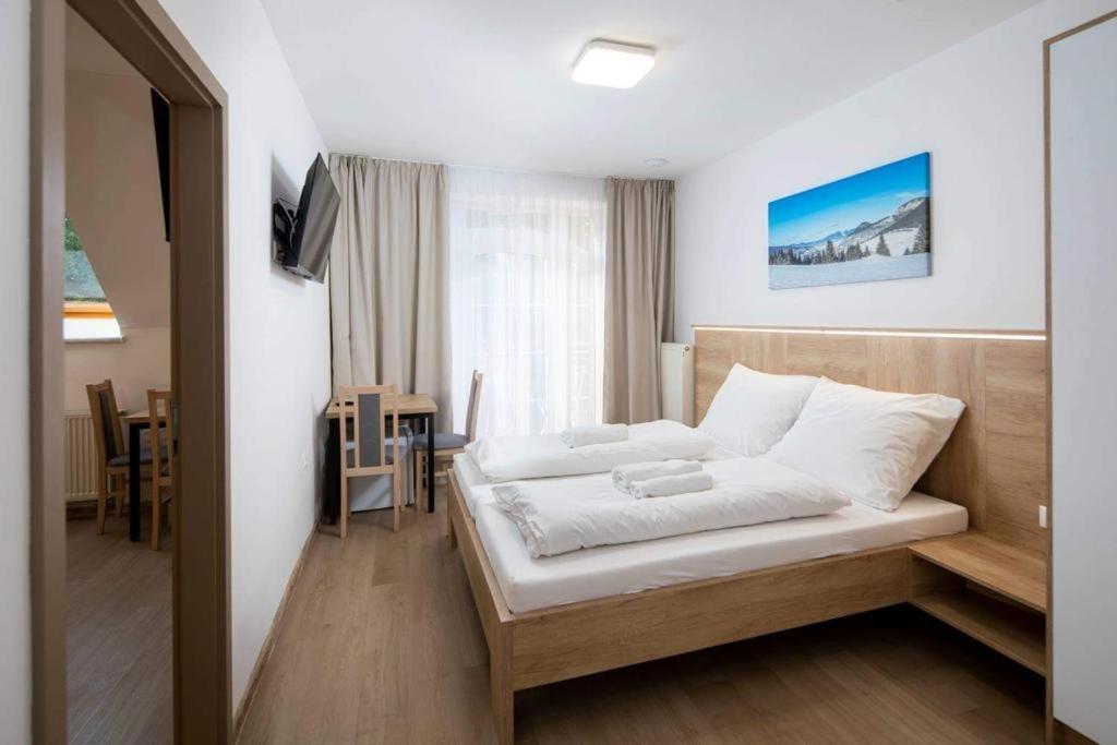 Penzion Zuzana Ruzomberok Exterior foto